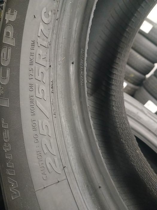 225 55 R17C  HANKOOK  Winter I*cept LV,Зимові шини БВ Склад
