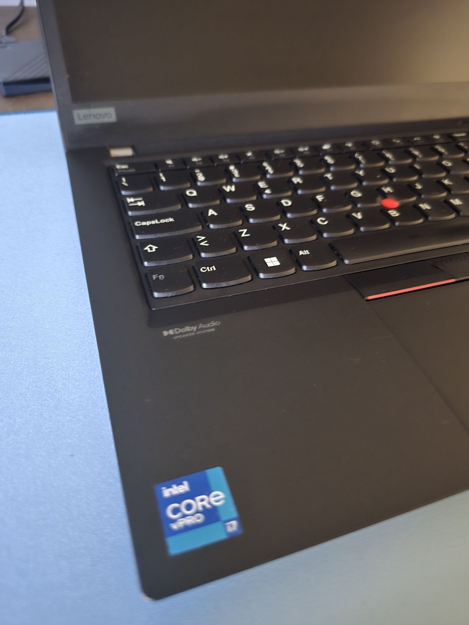Portátil Lenovo ThinkPad P14s Gen 2