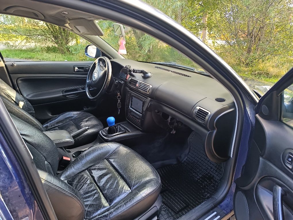 VW passat 1.9tdi 101km Pakiet USA po dużym serwisie