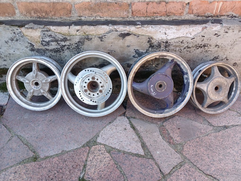 Колеса в зборі на скутер, тачку R-8,10,12,13.