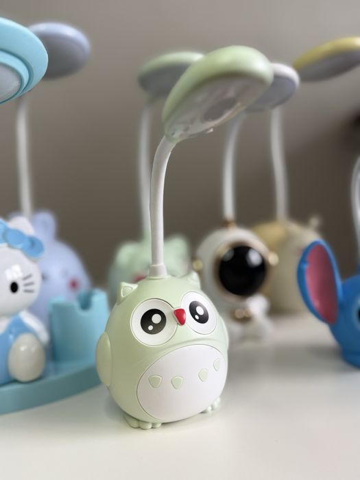 Дитячі настільні акамуляторні лампи