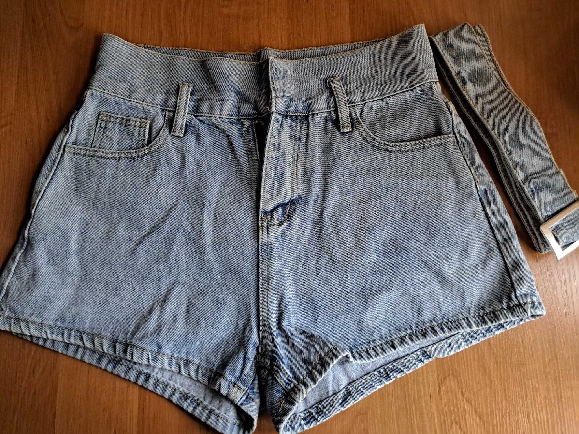 Джинсові шорти з плотного джинсу