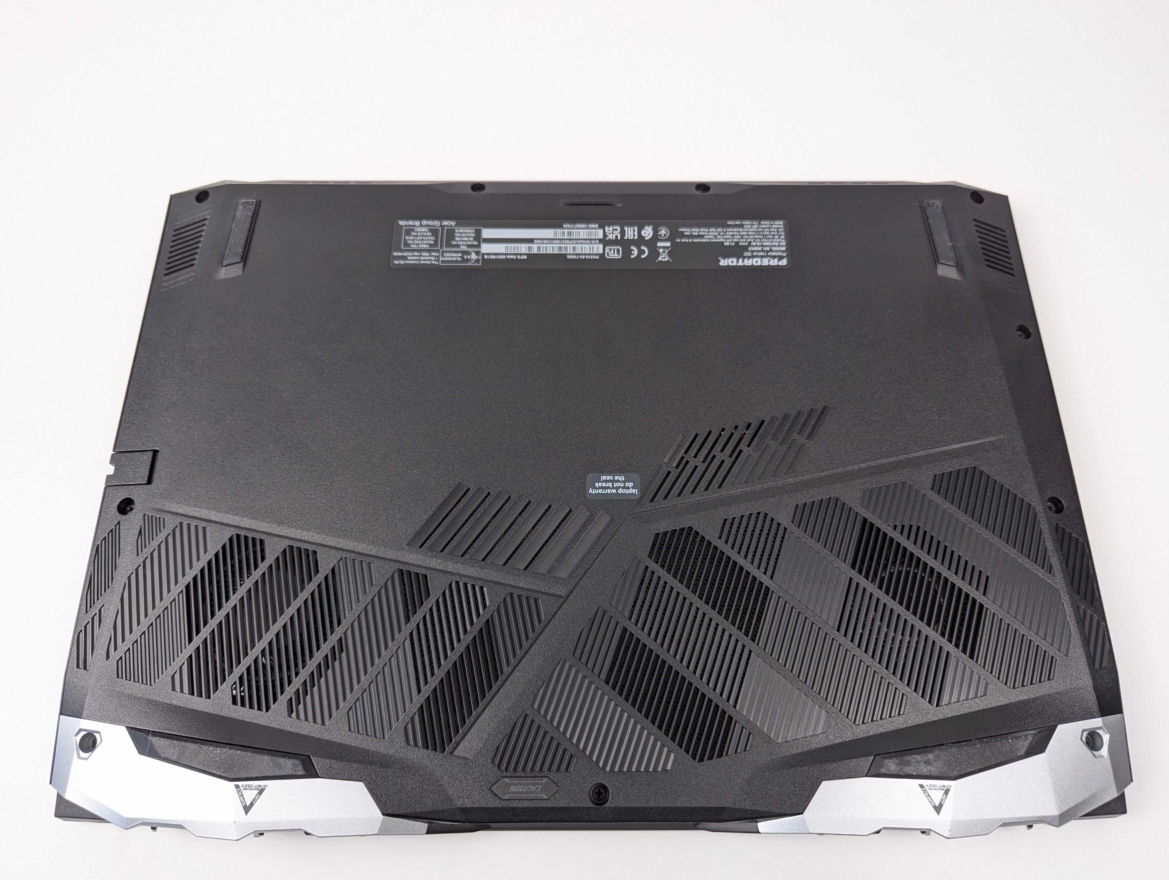 LAPTOP GAMINGOWY Acer Predator RTX 3050 Ti Intel I5-11400H 144 hz