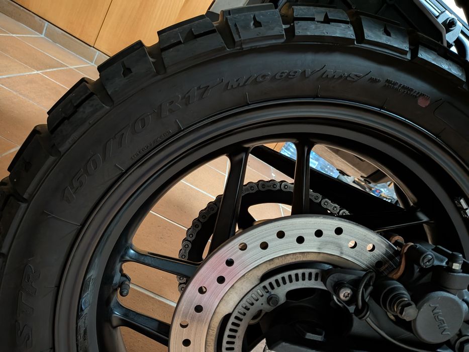 2 Pneus Moto Trail / Adventure: Pirelli + Mitas (Quase Novos)