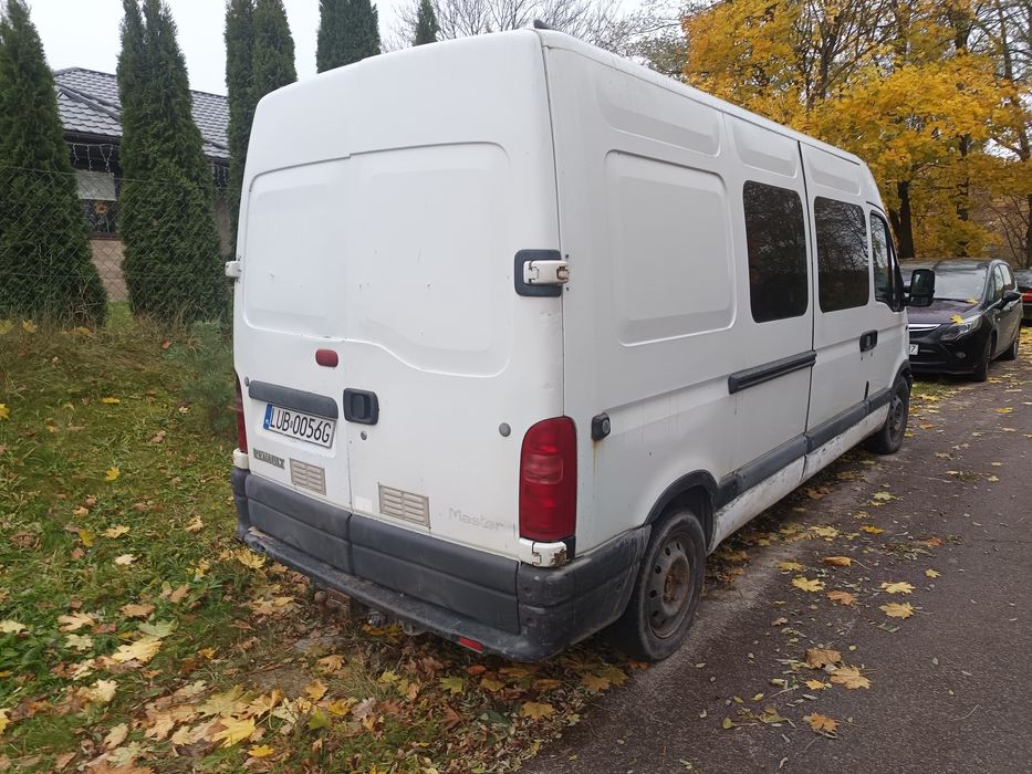 Renault Master  9 osób 2.8.03r