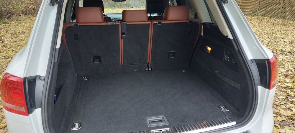 Офіційний Volkswagen Touareg 2017