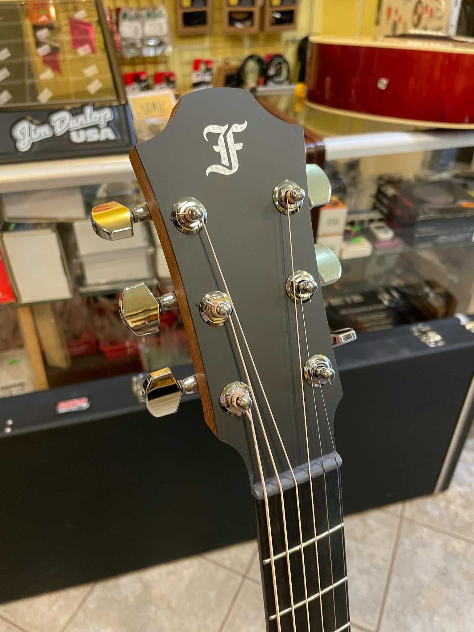 Gitara elektroakustyczna Furch Violet Gc-ER z przystawką LR
Baggs SP