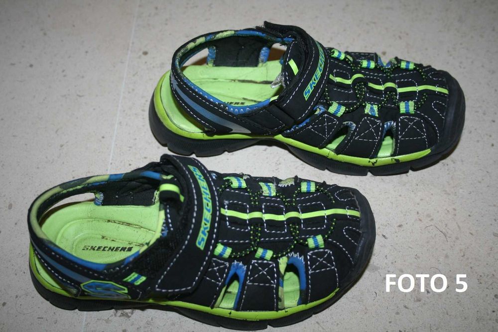 Sandálias SKECHERS nº 28