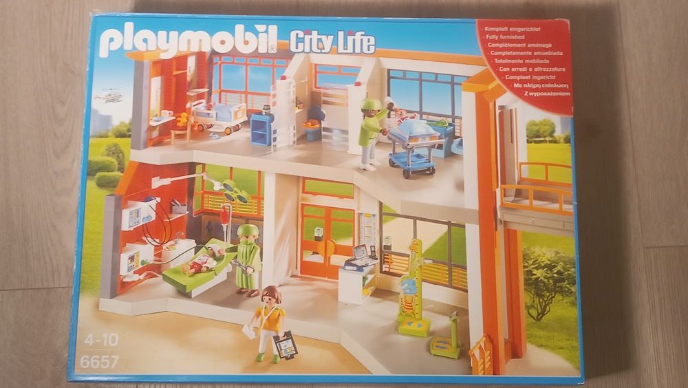 PLAYMOBIL CITY LIFE SZPITAL z wyposażeniem - 6657 stan idealny