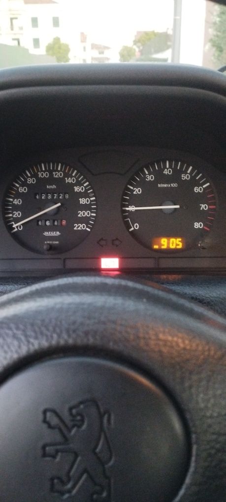 Peugeot 106 1.0 gasolina