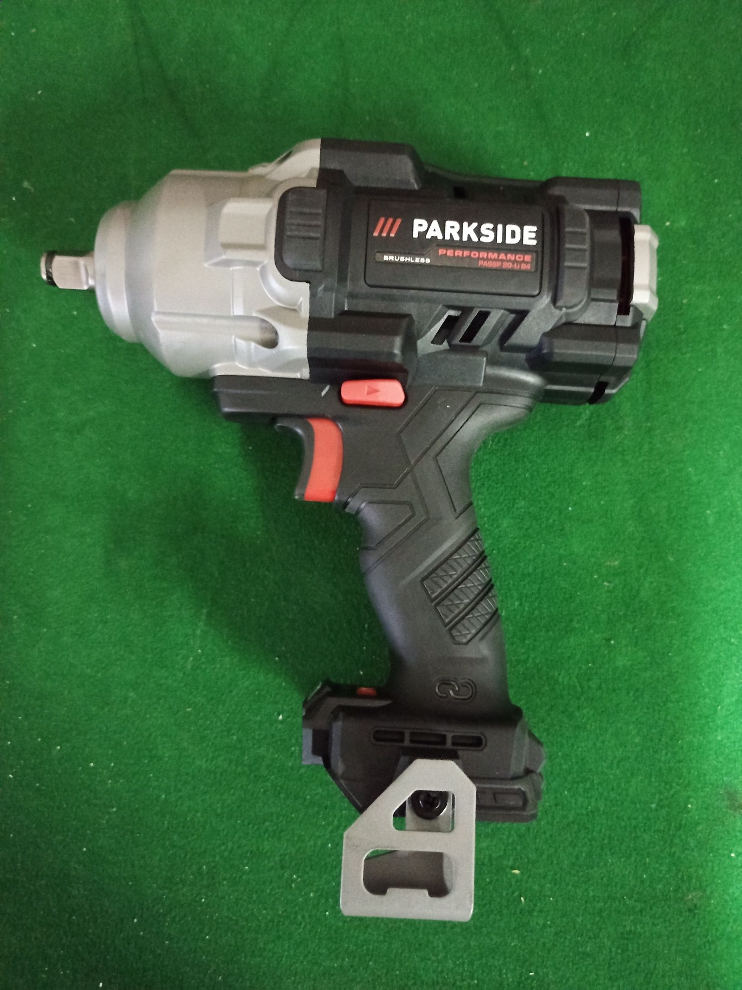 Pistola de impacto Parkside performance nova