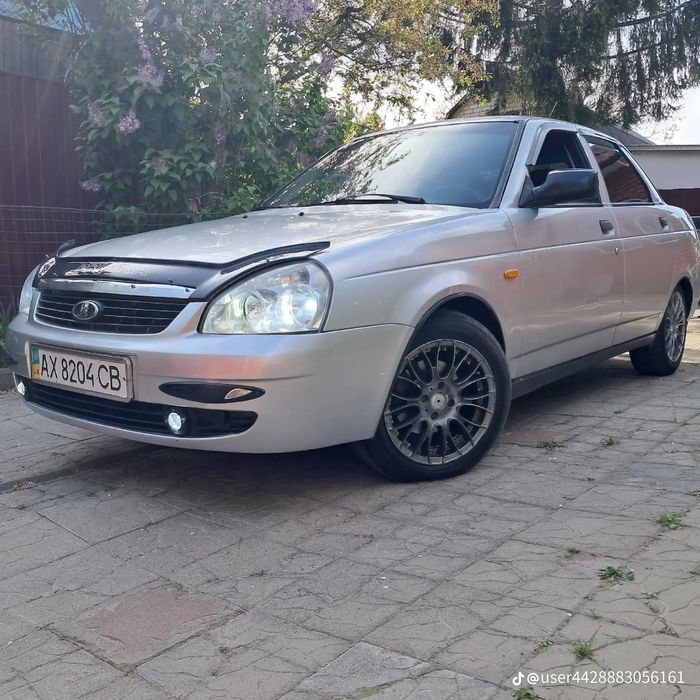 Продам приору хорошому стані