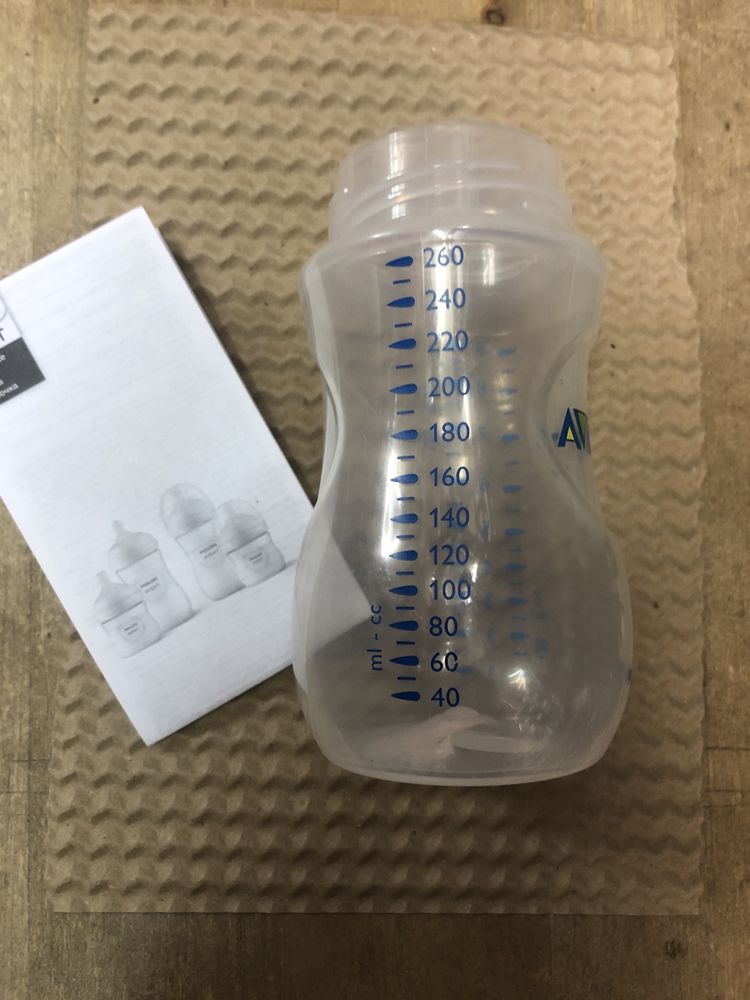 Sama butelka avent plastikowa 260 mo nowa dla dziecka bez smoczka