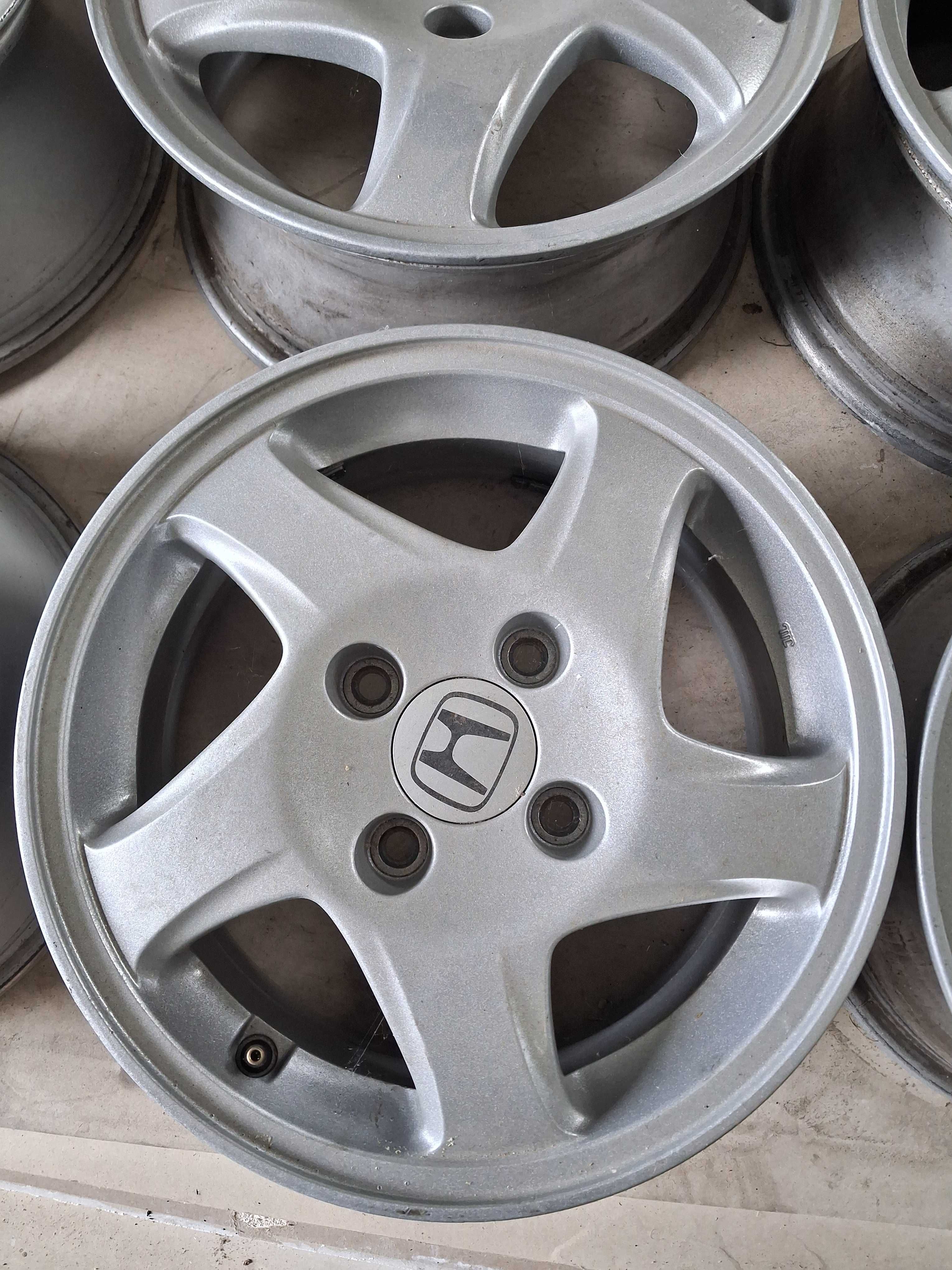 Felgi Honda Prelude V 15x6,5 Enkei 4x114,3 Komplet