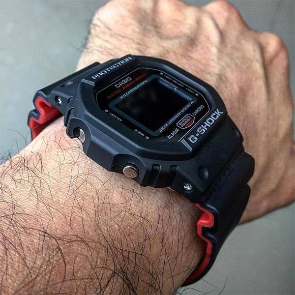 Мужские часы Casio DW-5600HR-1E ! Оригинал! Фирменная гарантия 2 года!