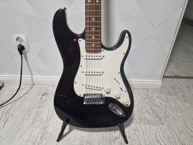 Gitara elektryczna Stratocaster - Dimavery ST-203