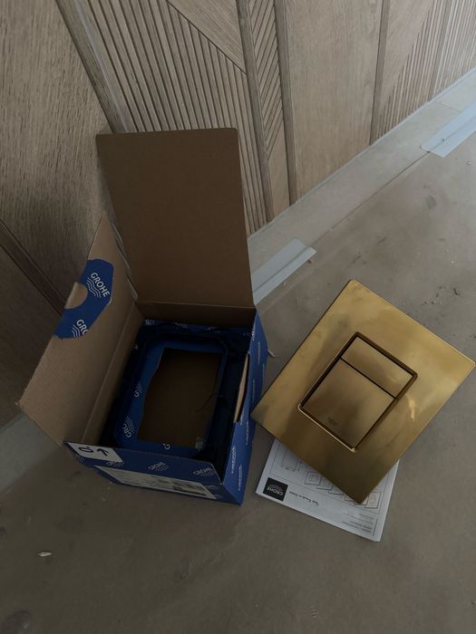 2 szt Przyciski WC Grohe Skate Cosmopolitan Brushed Cool Sunrise