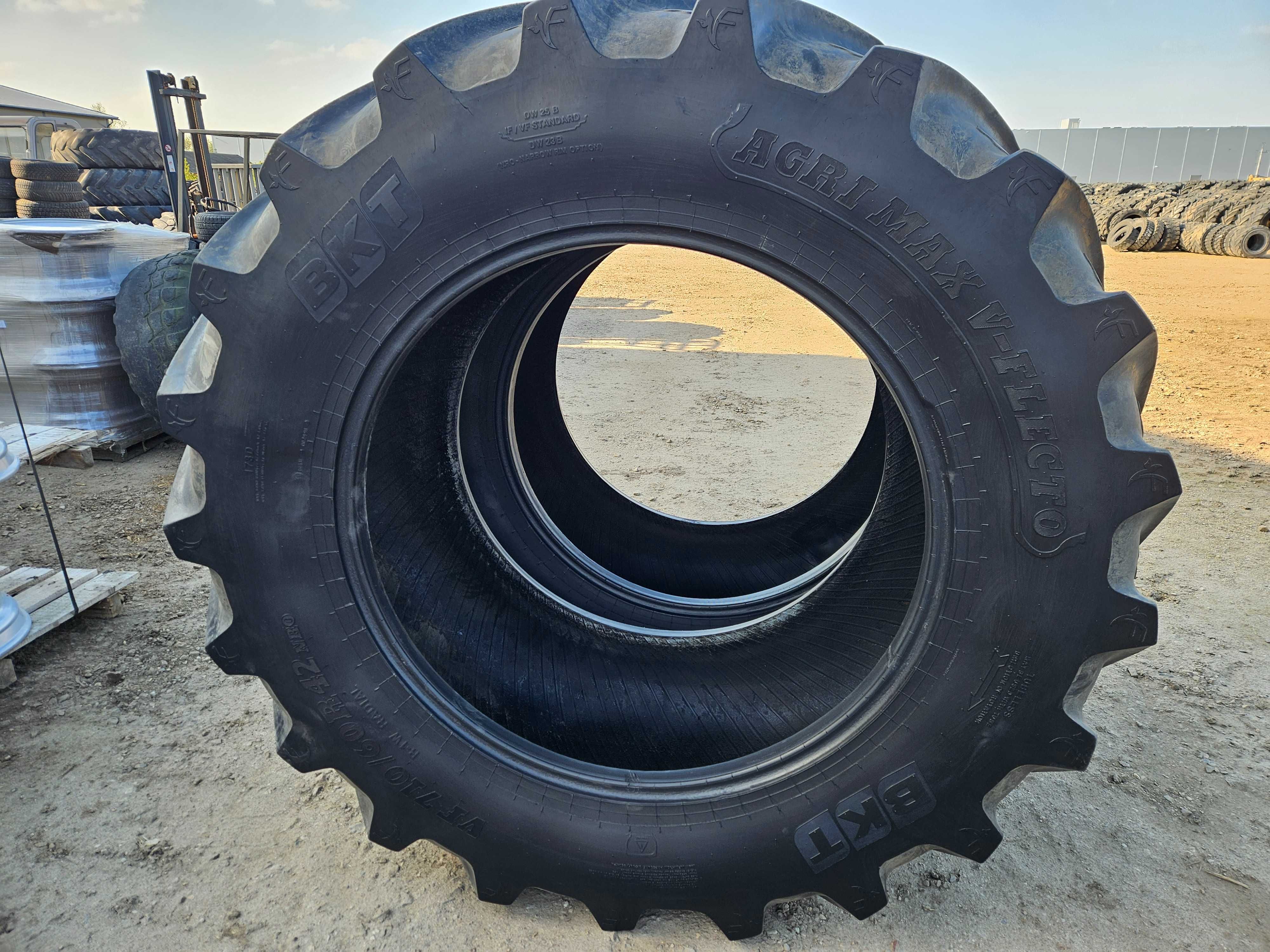 Opony 710/60R42 BKT