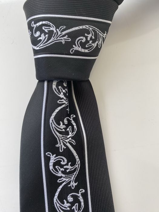 Krawat męski nowy 6,5 cm szerokość kolor czarny i biały