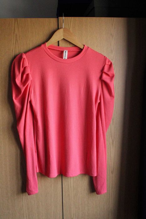 Camisola Rosa  .