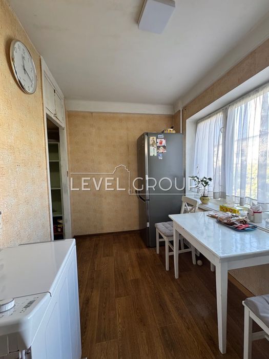 Продаж 2кімн квартири вул.Братиславська 8, метро Чернігівська 5хв