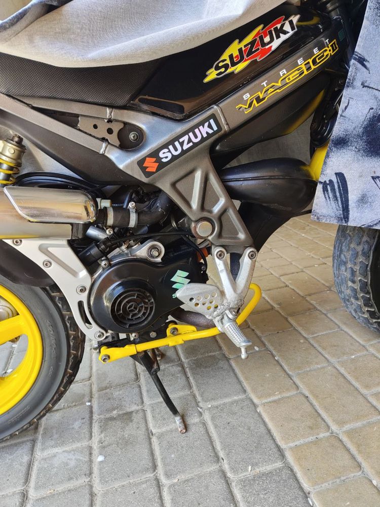 Мопед Suzuki Street Magic II