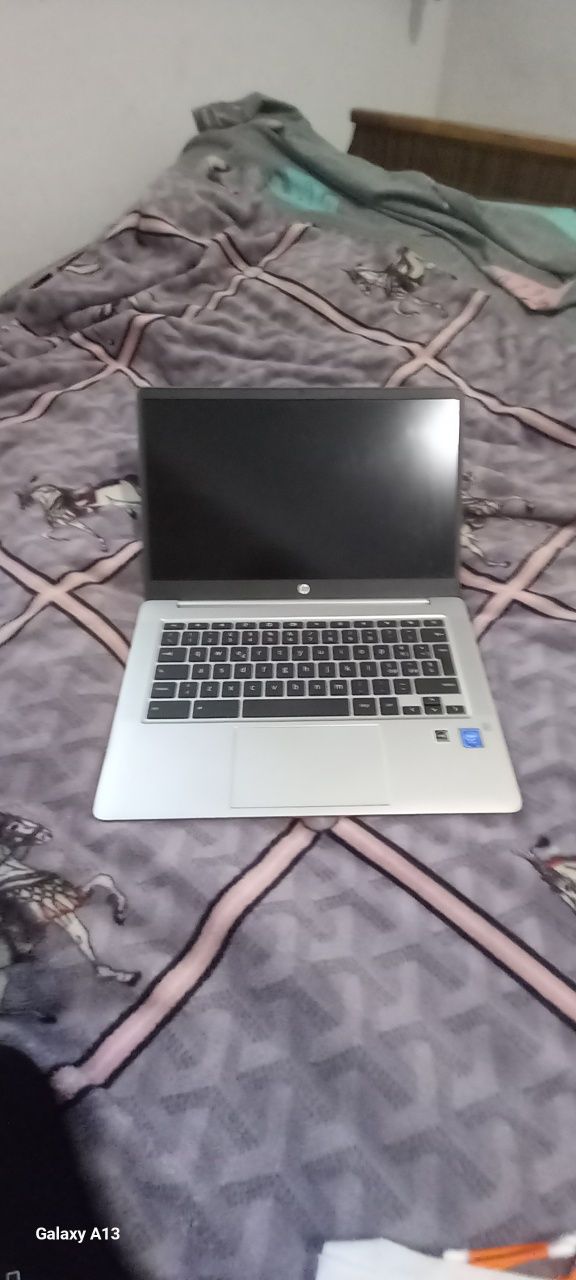 HP chromebook model 14a
