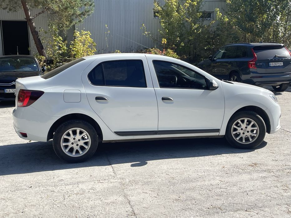 Продам Renault logan 1.2 гбо