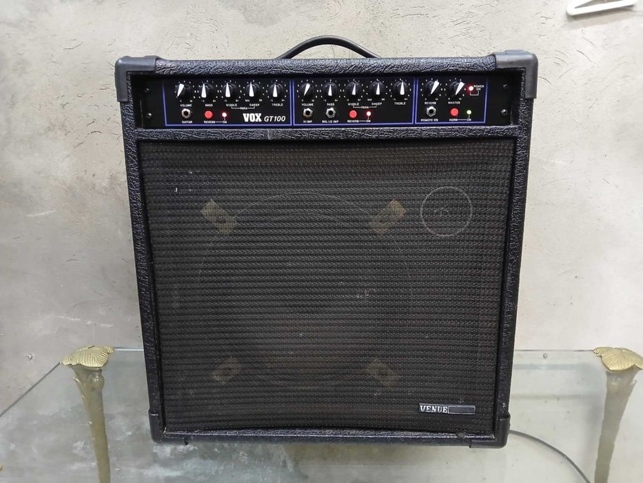 Wzmacniacz Combo basowy Vox GT100 Made in England z lat 80 Vintage