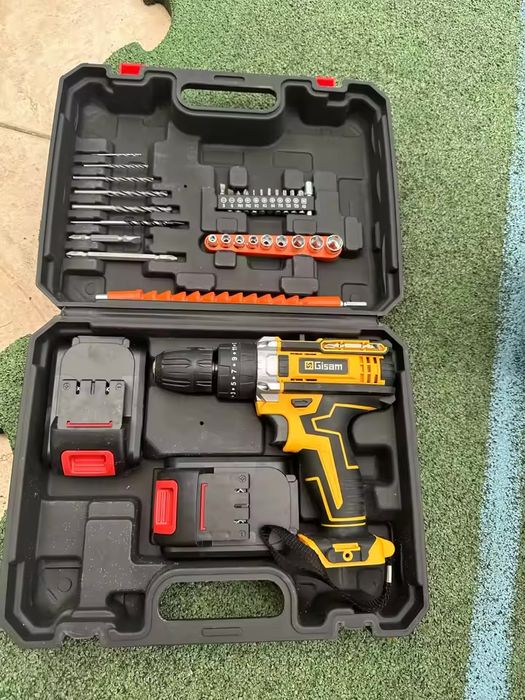 wiertarko-wkrętarka GISAM+ 2 baterie i akcesoria NOWA