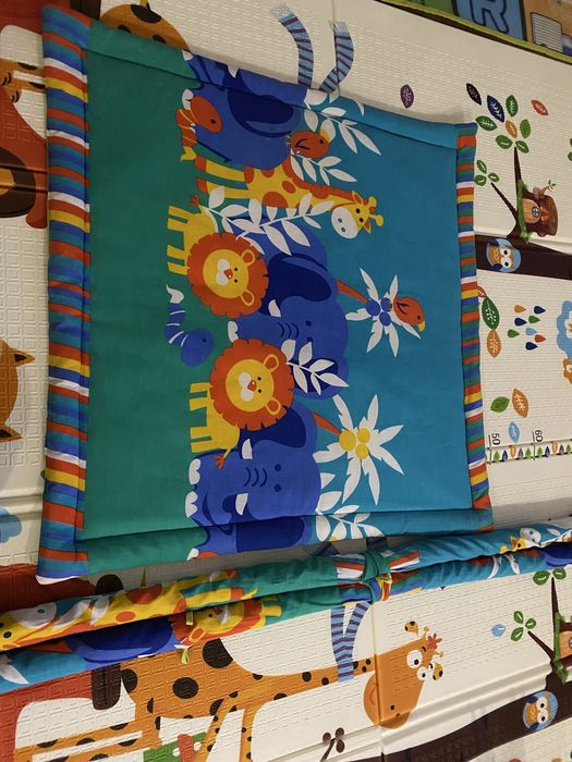 Продам коврик развивающий