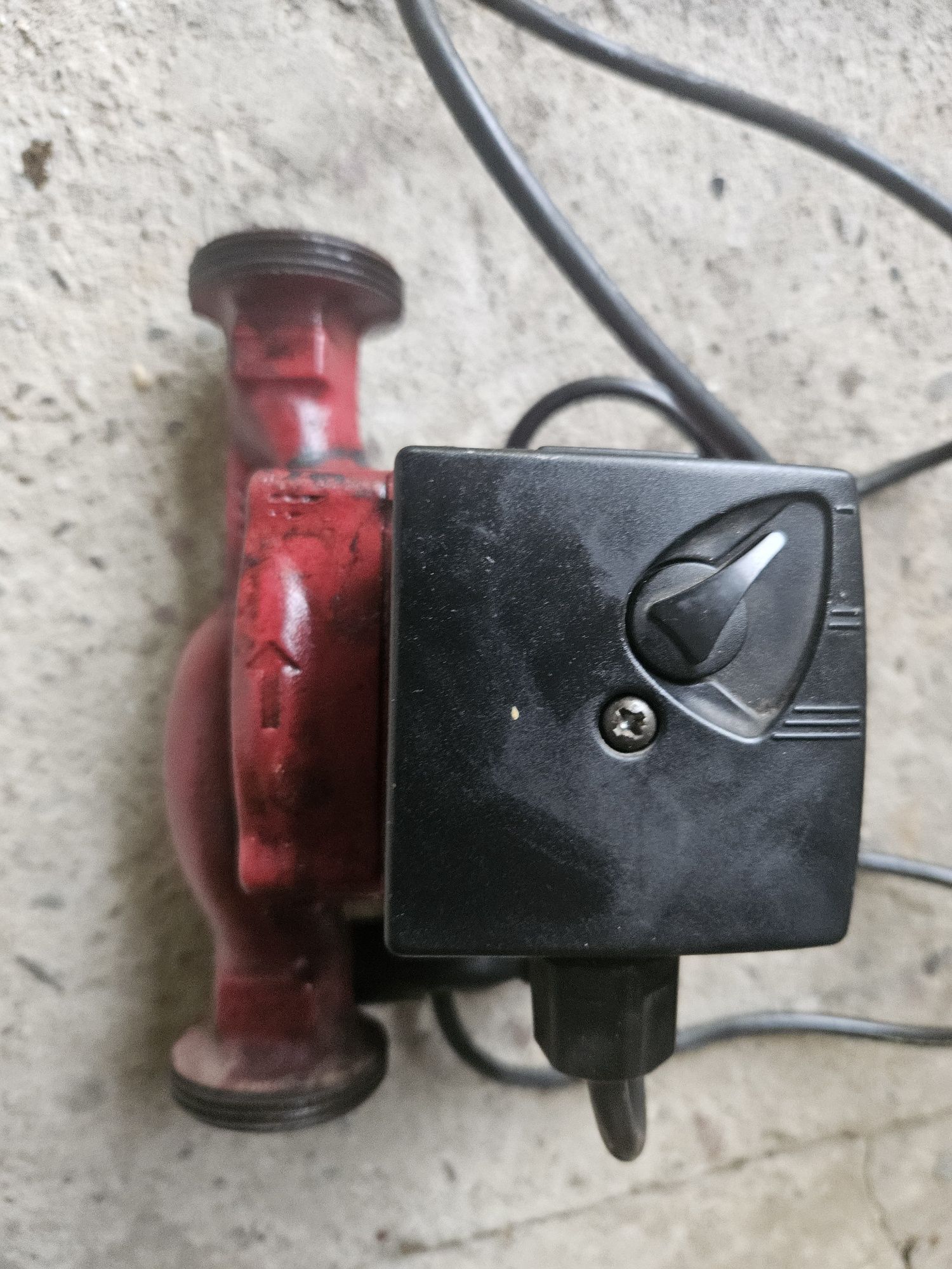 Pompa obiegowa do pieca CO grundfos ups 25-40 1