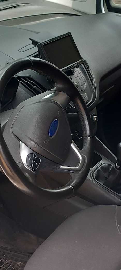 Ford Transit Courier 2022