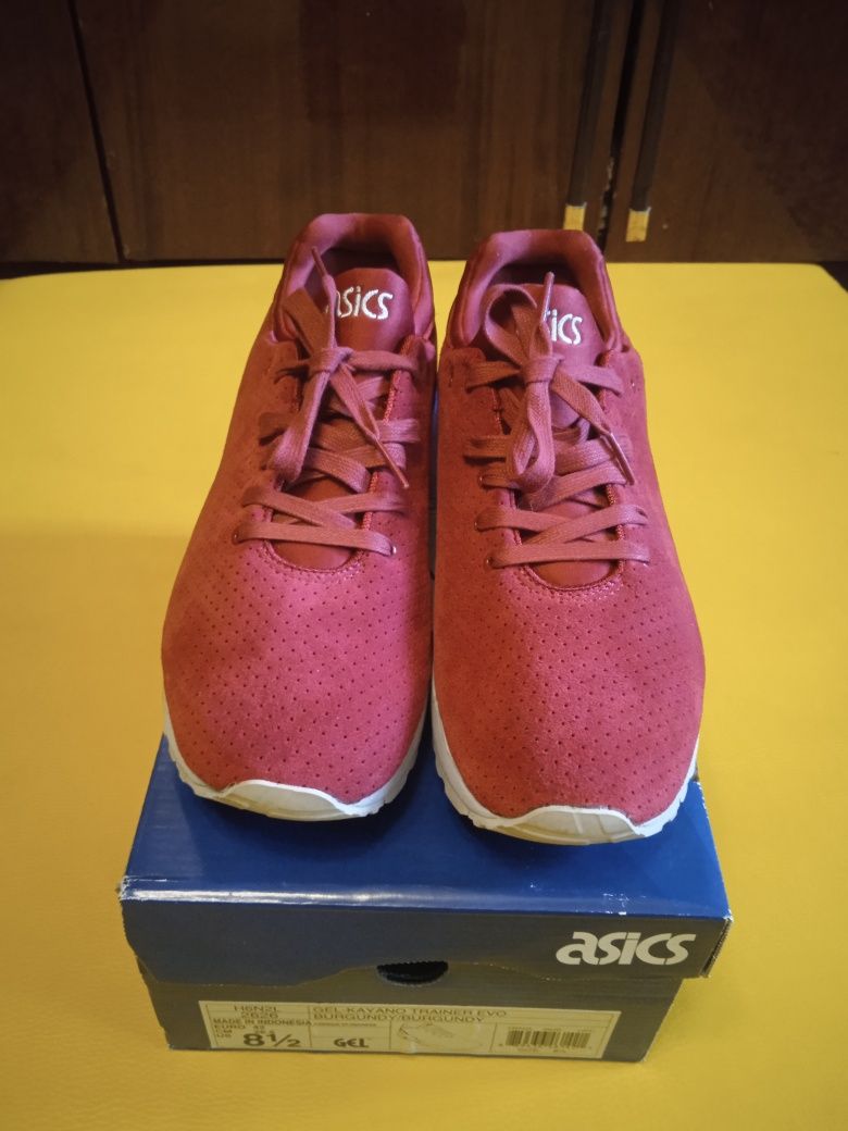 Кроссовки женские asics оригинал новые 41р.