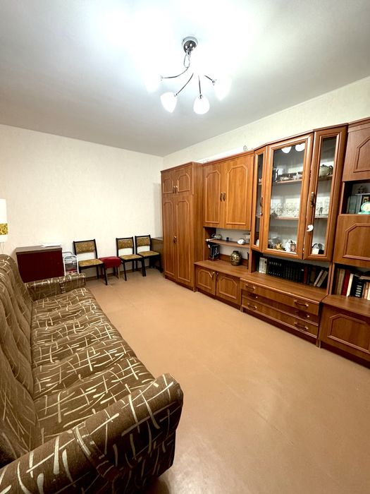 Продам 1ю квартиру на Северной Салтовке