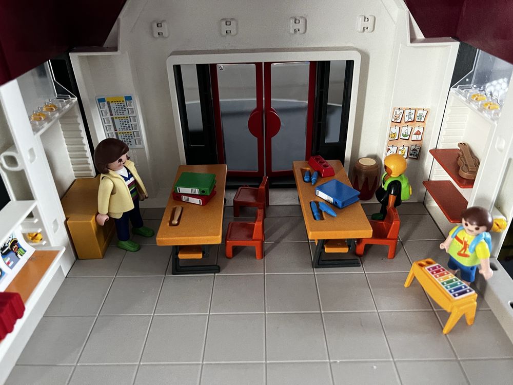 Playmobile szkola