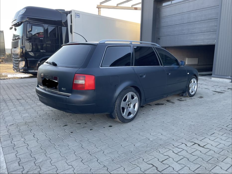 Ауді а6с5 пофарбавана у раптор