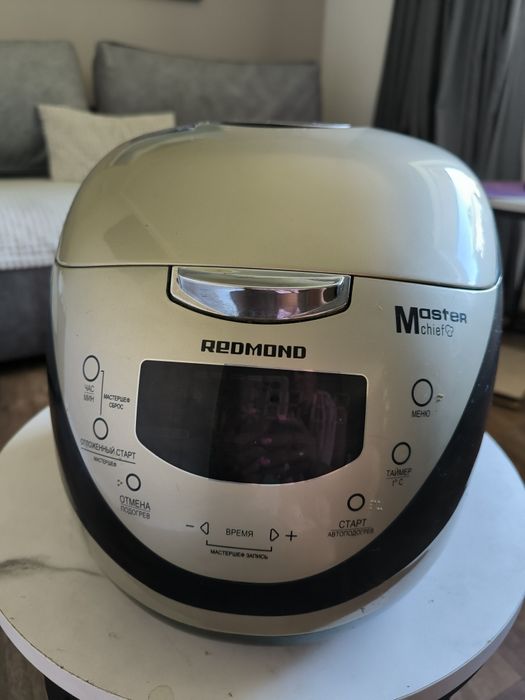 Мультиварка Redmond RMC-M150