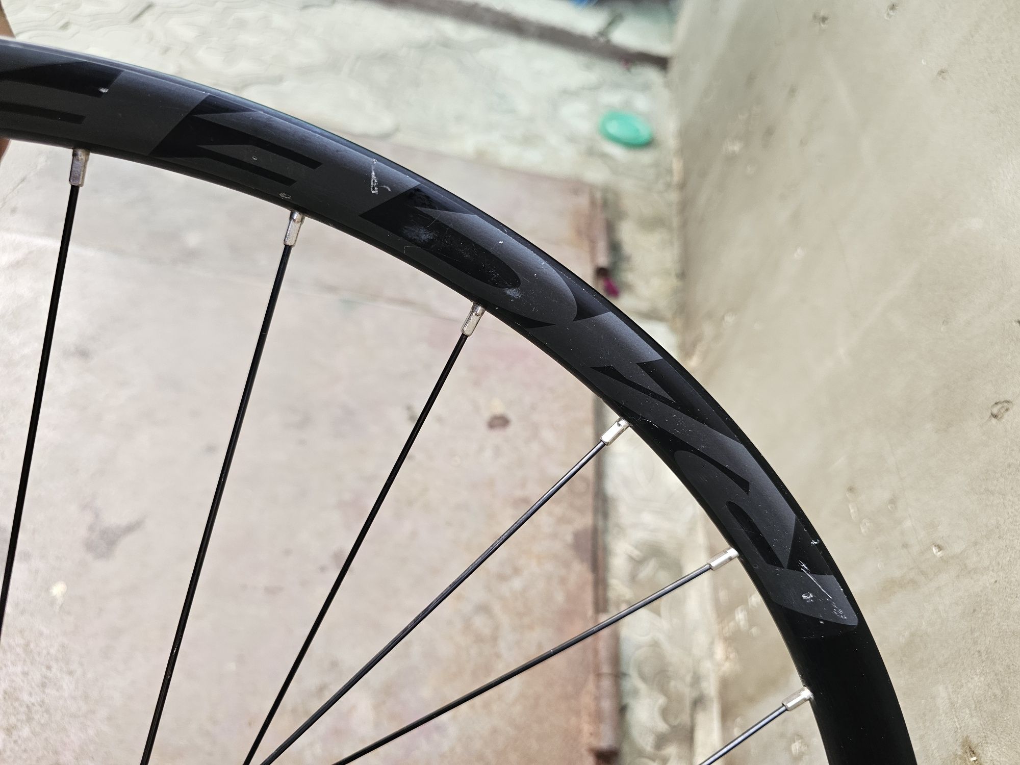 Вилсет27.5  raceface на novatec
