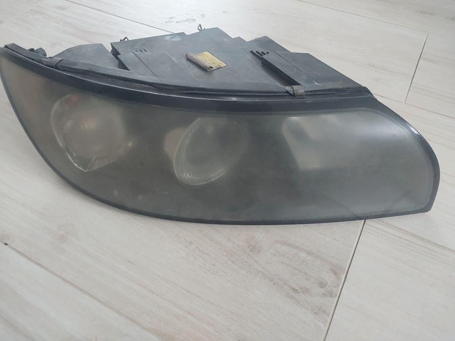 Lampa przód Volvo S40 II oryginalna