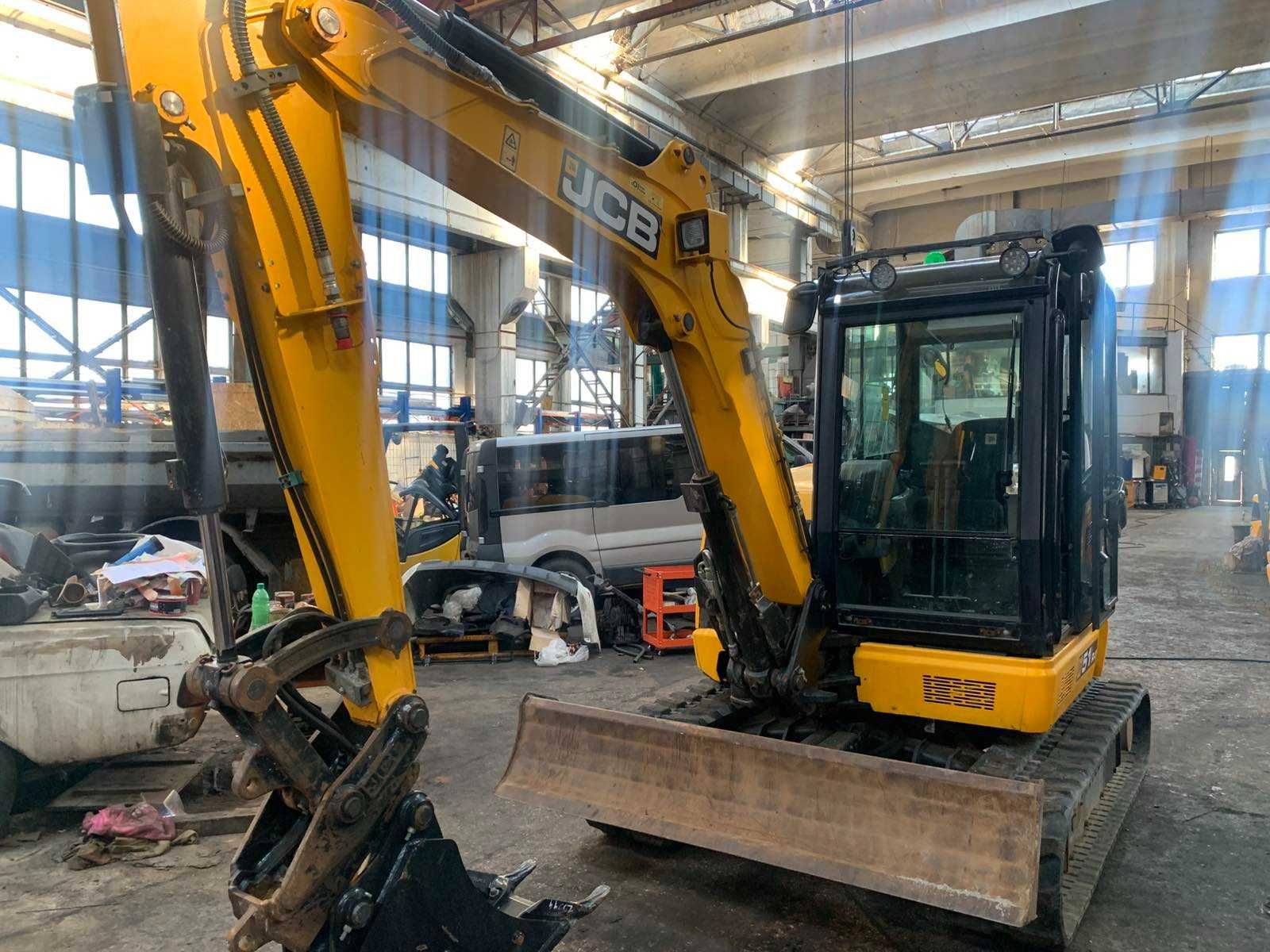 Мініекскаватор JCB 51R-1
