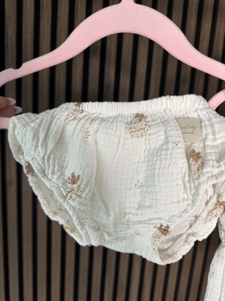 Krótka sukienka na ramiączkach i majtki na pampersa handmade 80