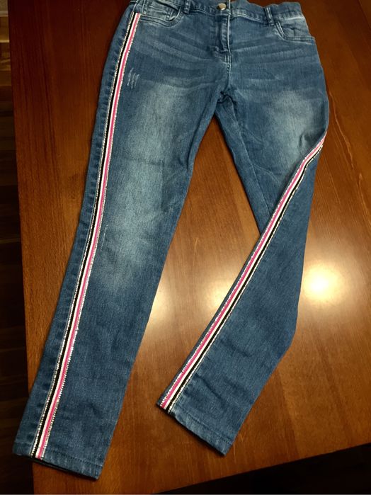 Spodnie jeansowe 11-12 lat