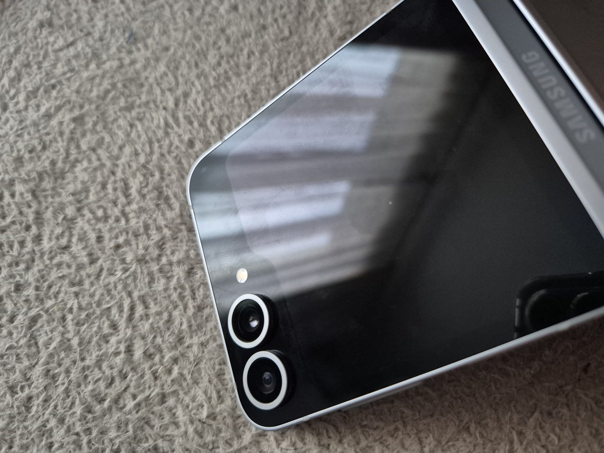 Samsung Galaxy Z Flip 6 256Gb