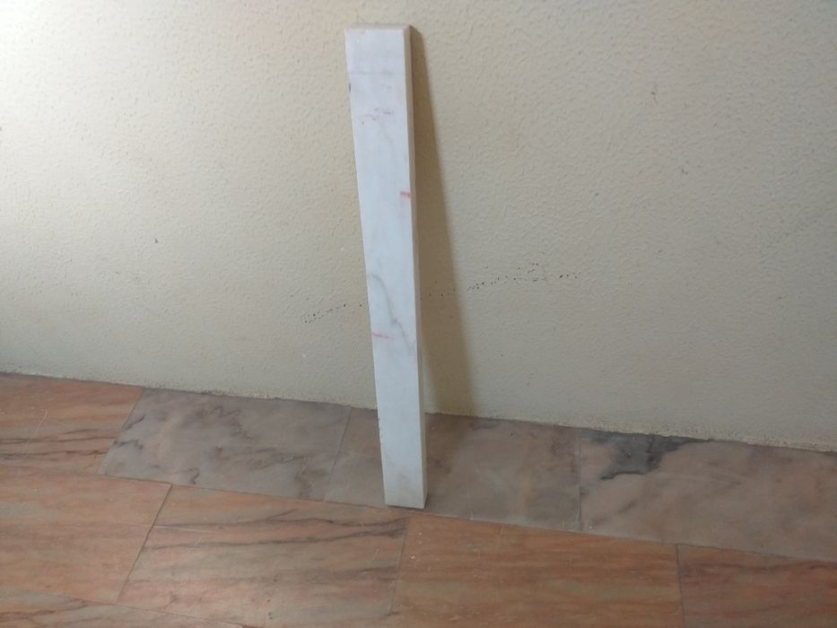 Pedra para devidir divisão/ porta ?