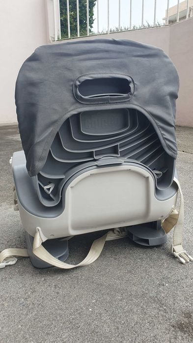 Cadeirinha de refeição