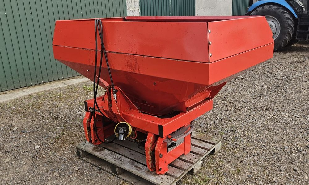 Rozsiewacz nawozów KUHN MDS 921 (Amazone, Rauch)