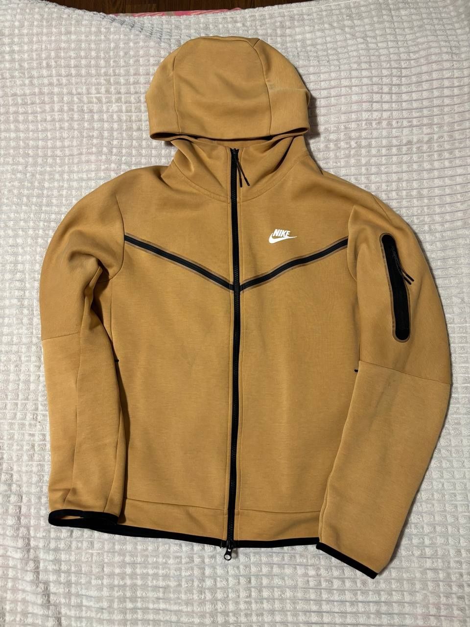 Nike Tech Fleece