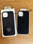Oryginalne etui plecki apple iphone 15 silicone czarne  case MT0J3ZM/A