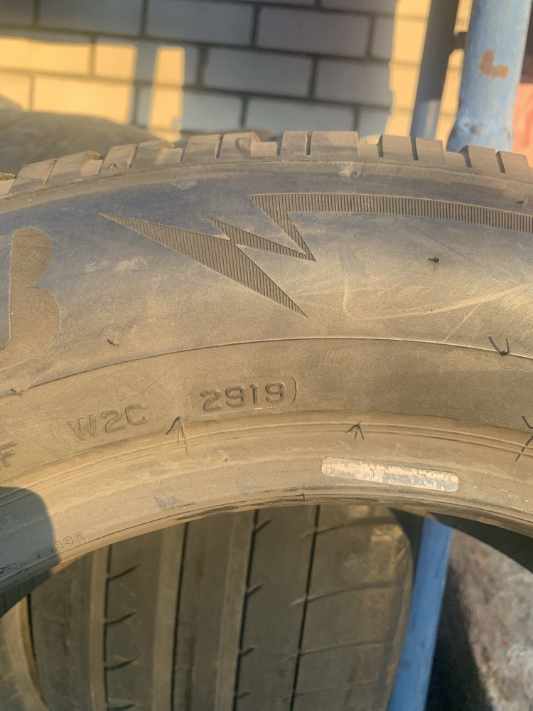 Резина 215/65 r17